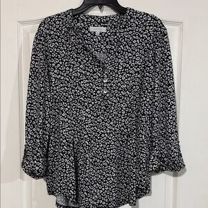 New Directions Monochrome Leopard Print Blouse